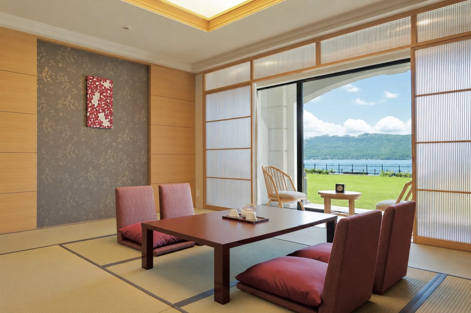 山中湖和室レギュラー